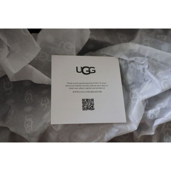 UGG 1146010 Women's Sz 6 Black Classic Cardi Cable-Knit Pull On Boots - Picture 2 of 16